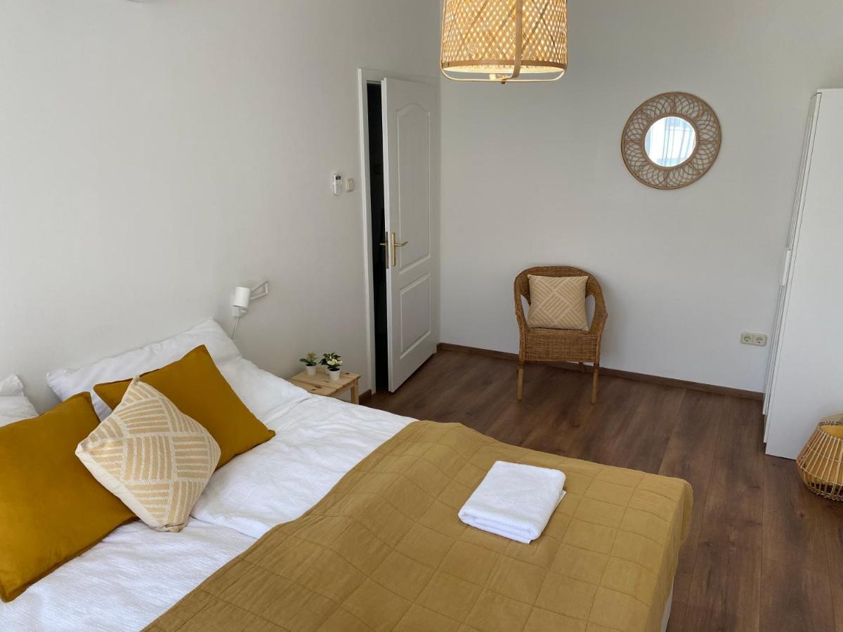 Sziget Apartment Дьєр Екстер'єр фото